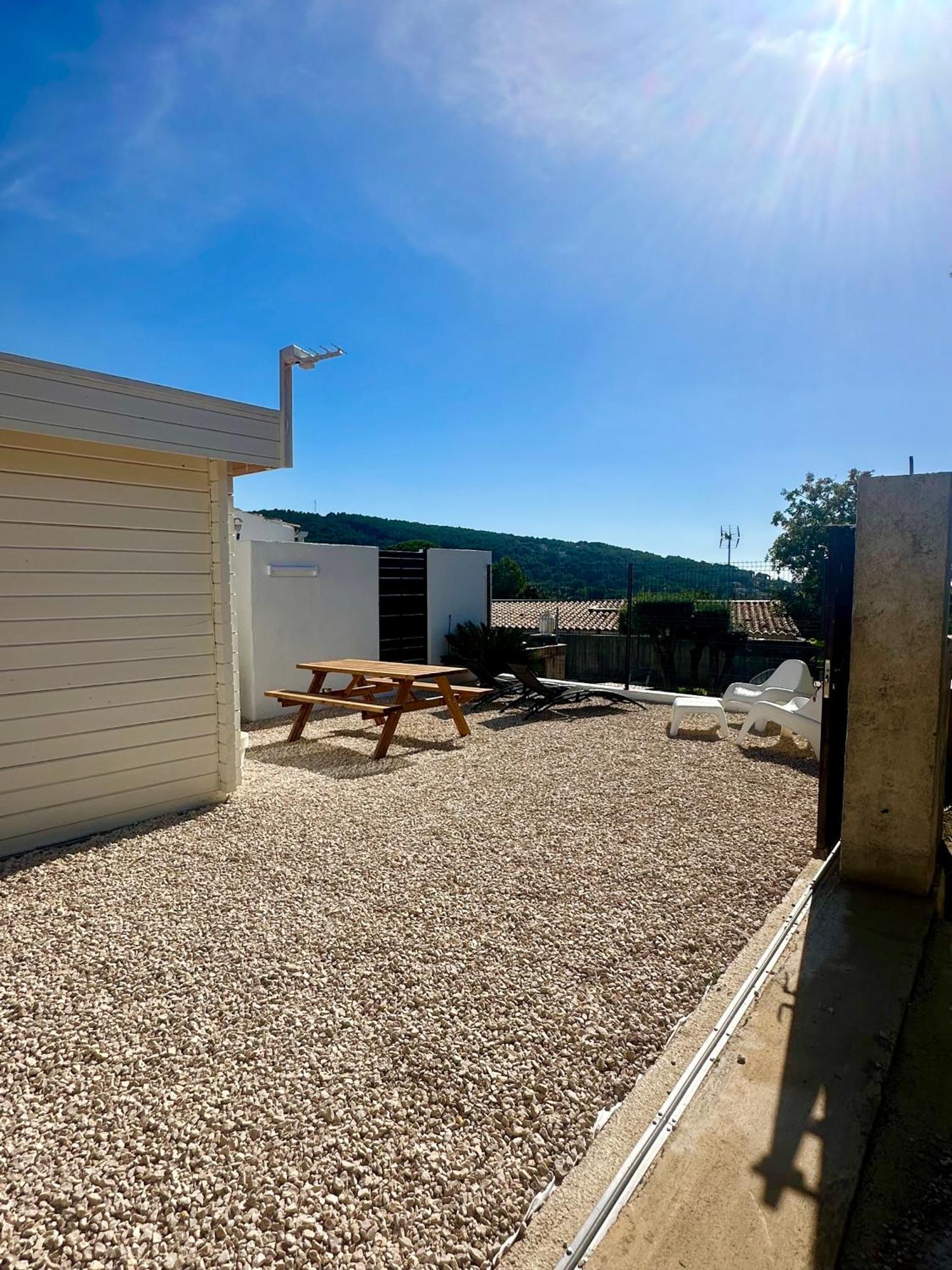 Chalet Ceyrenite Ceyreste 外观 照片