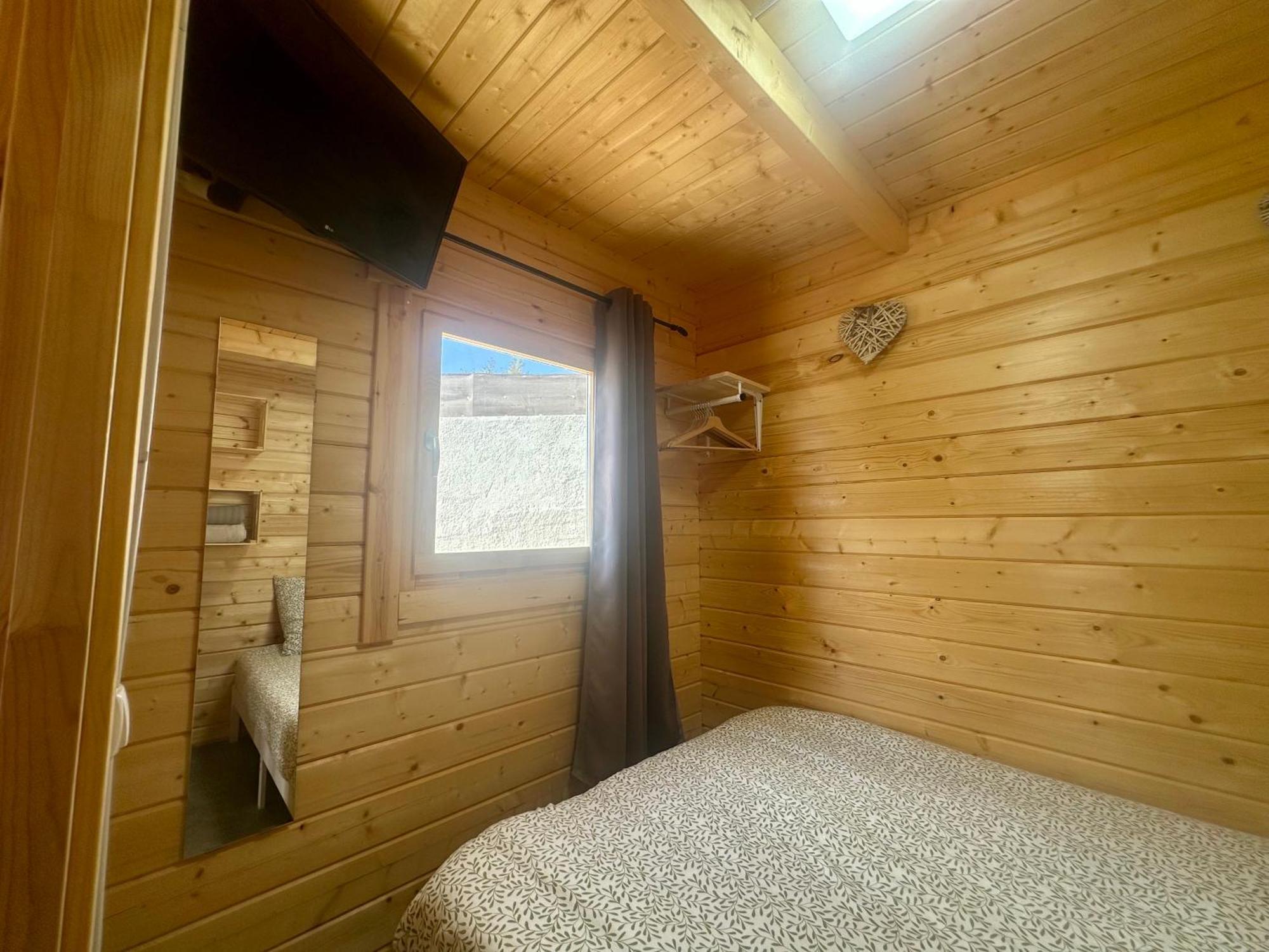 Chalet Ceyrenite Ceyreste 外观 照片