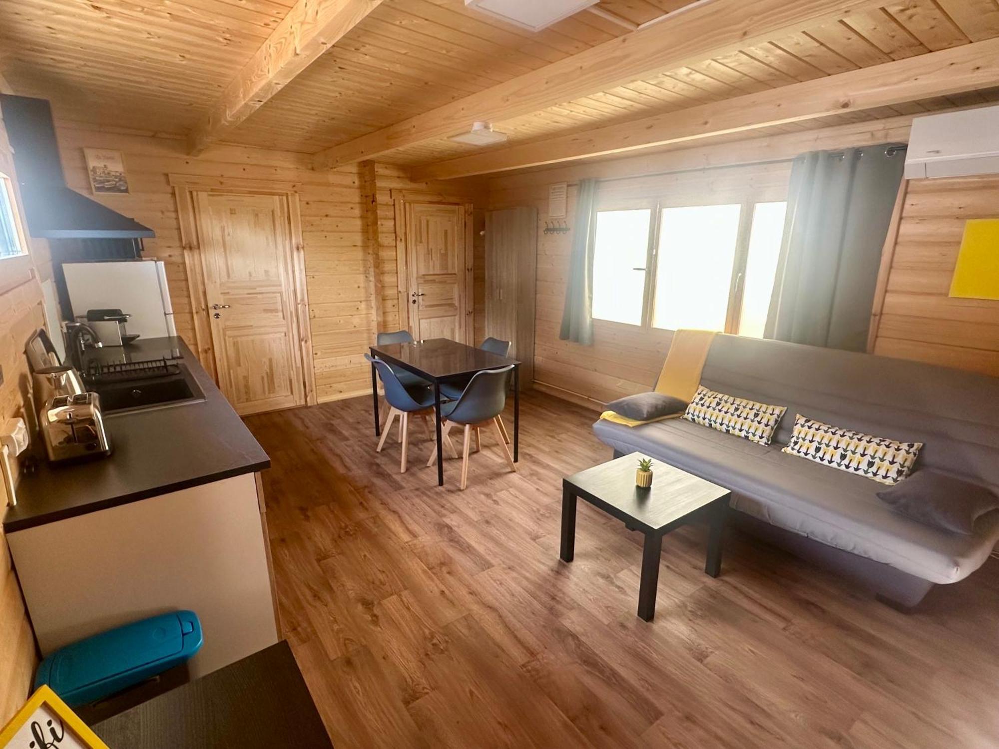 Chalet Ceyrenite Ceyreste 外观 照片