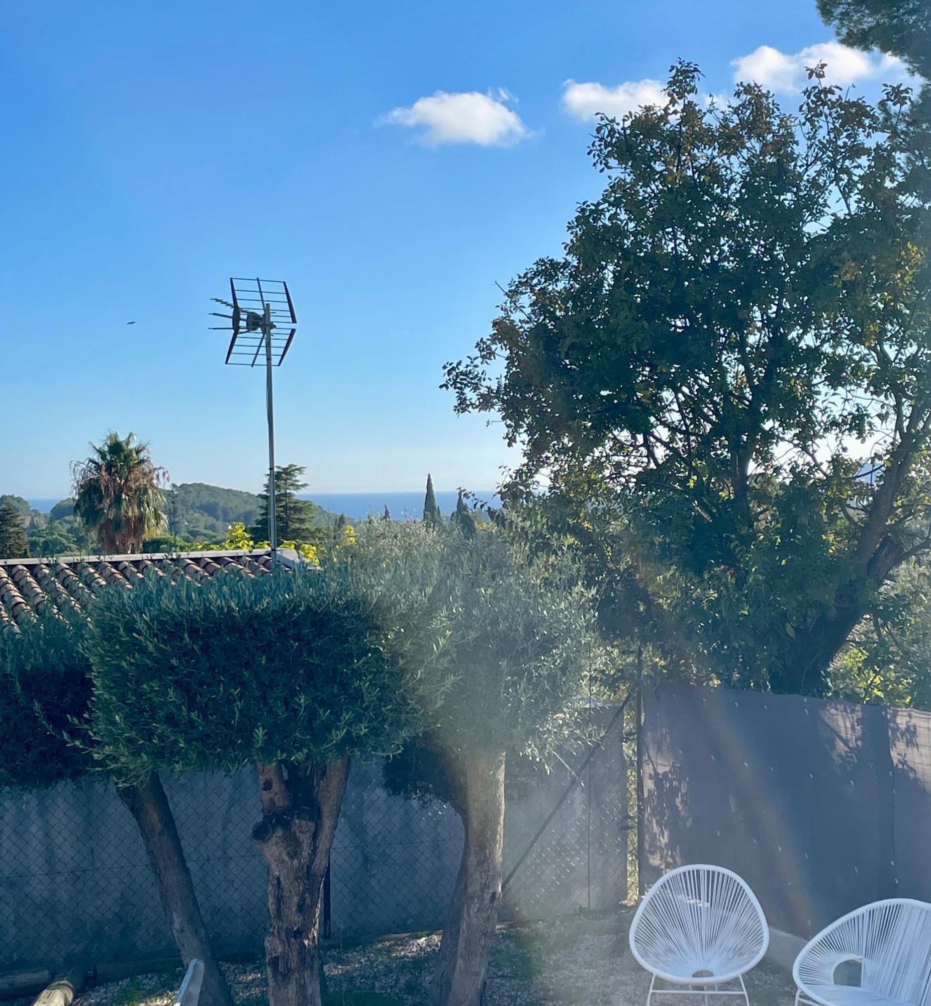 Chalet Ceyrenite Ceyreste 外观 照片